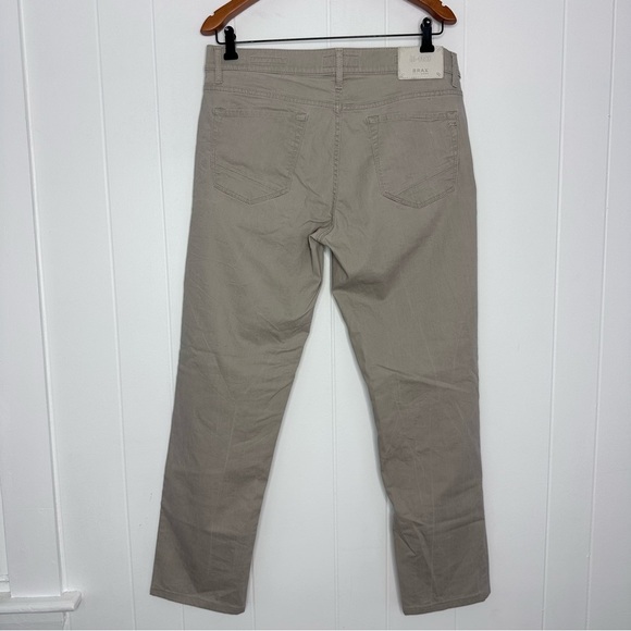 Brax Hi Flex Chuck Modern Fit Pants - Picture 9 of 11